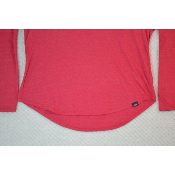 The North Face Women's Large Classic Fit Pink Long Sleeve Round Neck Shirt - Picture 3 of 11